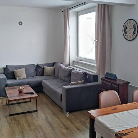 Moderný byt s krbom a klimatizáciou Prešov Exterior foto