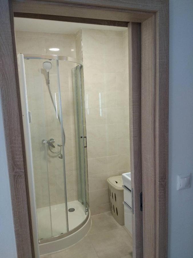 Moderný byt s krbom a klimatizáciou Prešov Exterior foto